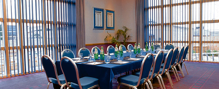 Grange Bracknell Hotel Экстерьер фото
